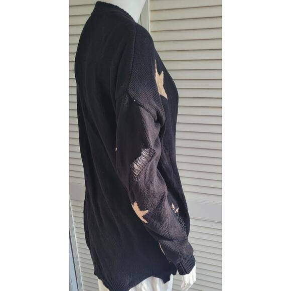 Womans Sweater Olivia Sky Star Graphic Knit Distressed Hobo Button Cardigan Sz L - Picture 6 of 11